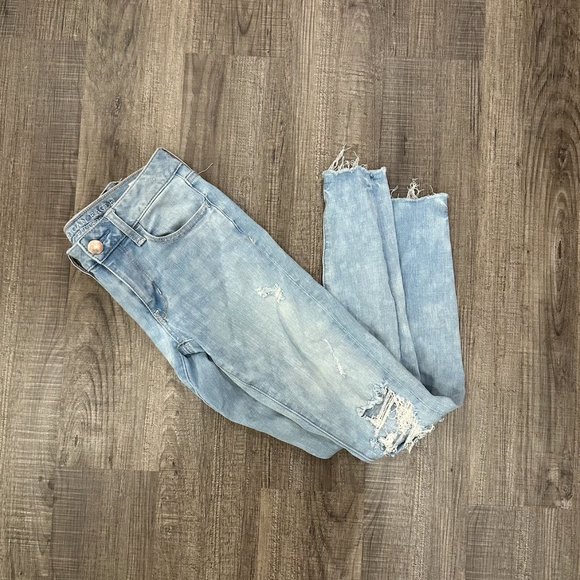 American Eagle 360 degree Super Stretch Jeggings. - Picture 3 of 3